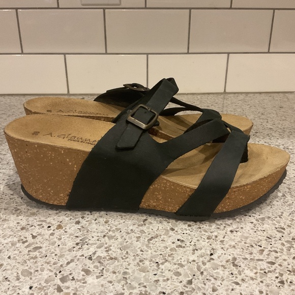 A. Giannetti, Made in Italy, Black Leather Cork Sole Sandals, Size 8 - Picture 2 of 6